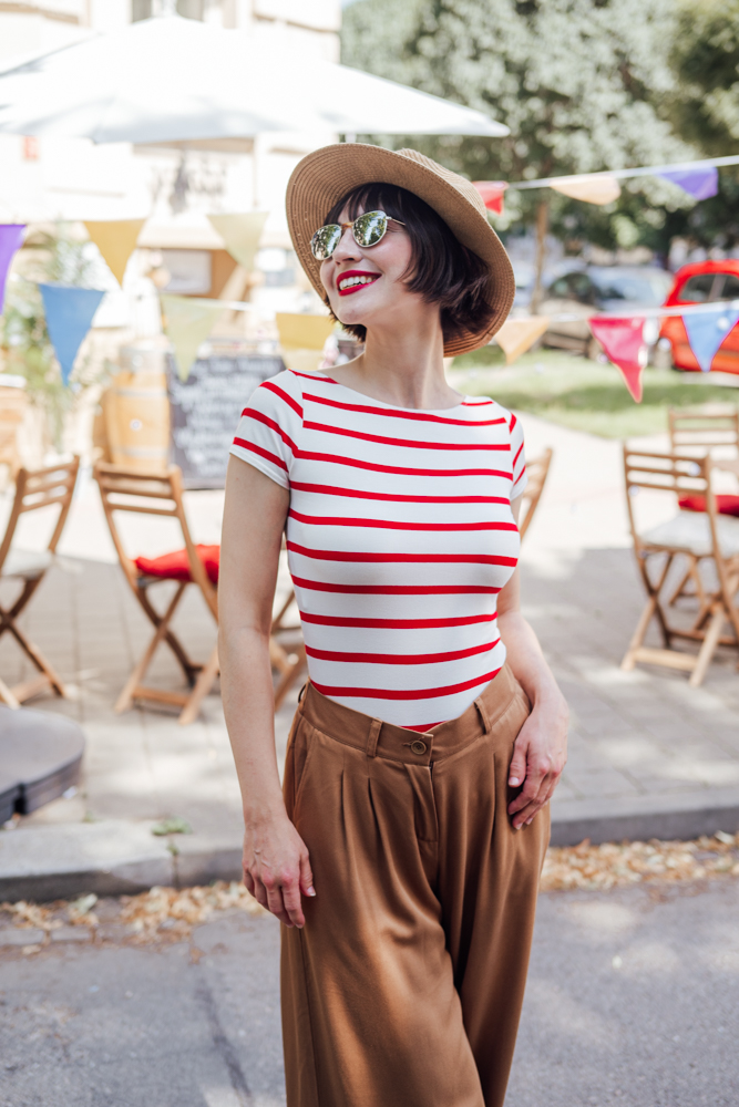 Bamboo tričko Amabile s kr. rukávem červeno-smetanový proužek Velikost: XL