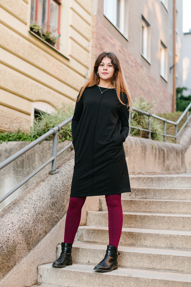 Šaty Lena černé s dlouhým rukávem z biobavlny Velikost: S