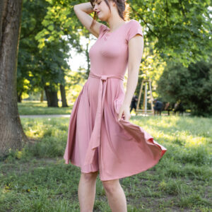 Šaty Osudová Amabile s kr. rukávem