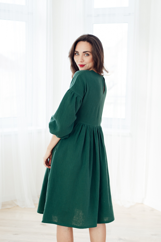 Mušelínové šaty Coco tmavě zelené Velikost: L