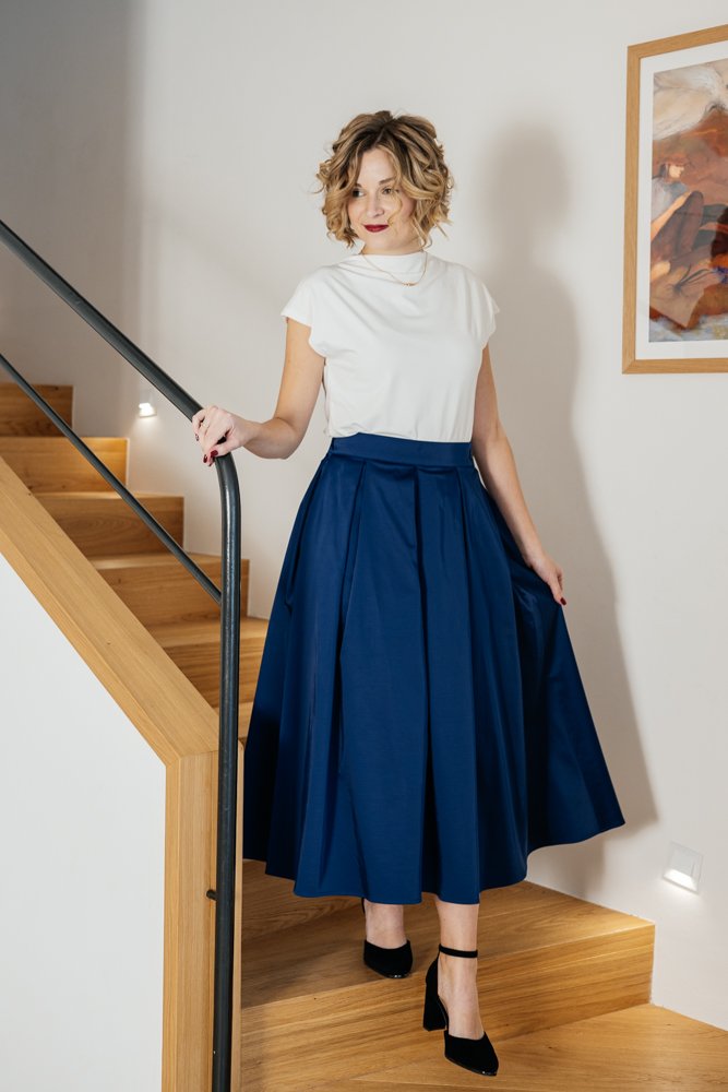 Sukně Marion tmavě modrá Velikost: XL