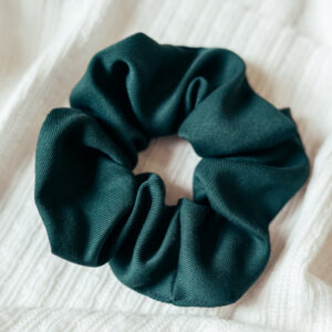 Zelená gumička scrunchie
