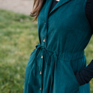 Manšestrové vestové šaty Madlen zelené Velikost: XL