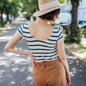 Bamboo tričko Rozálie s kr. rukávem modro-smetanový proužek Velikost: XL