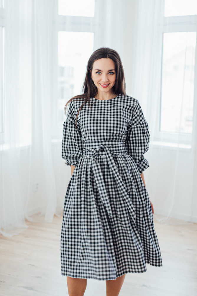 Šaty Coco černo-bílá kostka Velikost: M