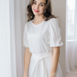 Slavnostní halenka s naducanými rukávy Rosa bílá Velikost: XL