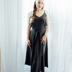 Černá slavnostní sukně Bibi midi Velikost: XL