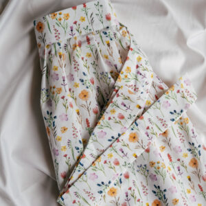 Zavinovací sukně Bílá s kvítky