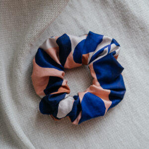 Bavlněná scrunchie modré listy