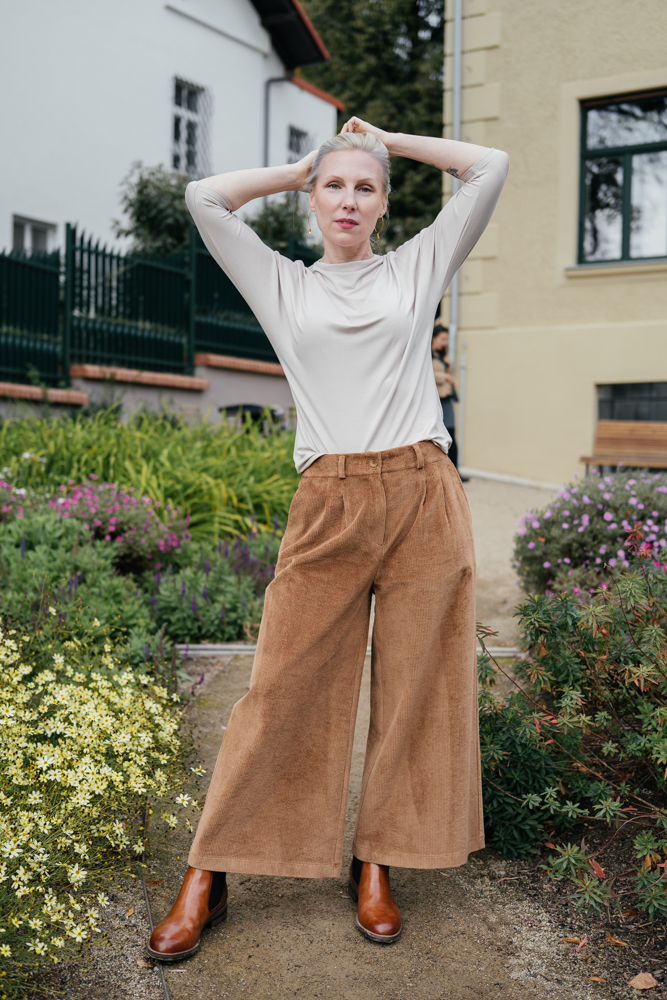 Culottes Michele silnější manšestr hnědý Velikost: XL
