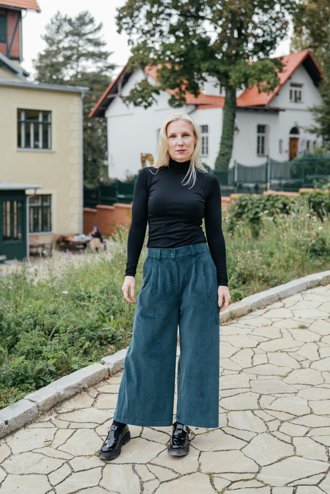 Culottes Michele silnější manšestr nefritový Velikost: XL
