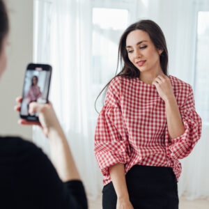 Kostkovaná halenka Coco červeno-bílá Velikost: XL
