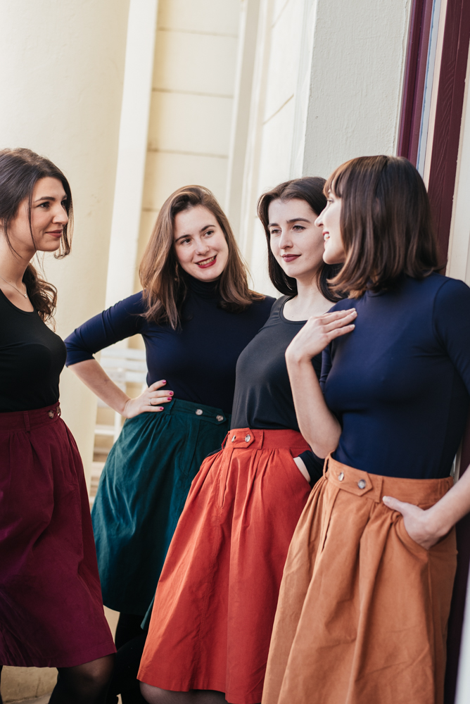 Manšestrová sukně Celeste zelená Velikost: XL
