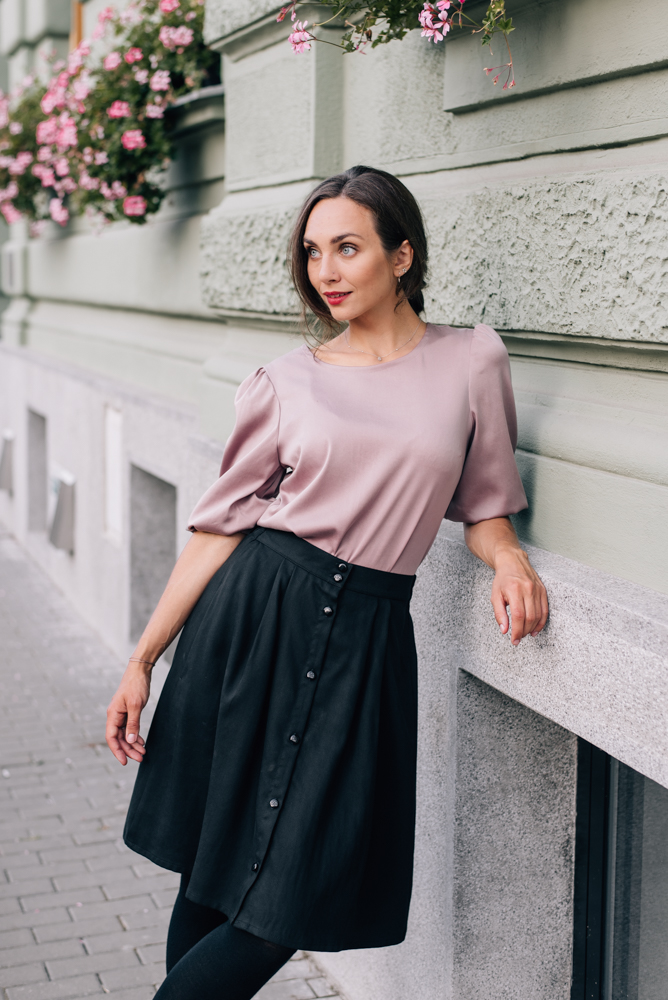 Slavnostní halenka s naducanými rukávy Rosa růžová Velikost: L