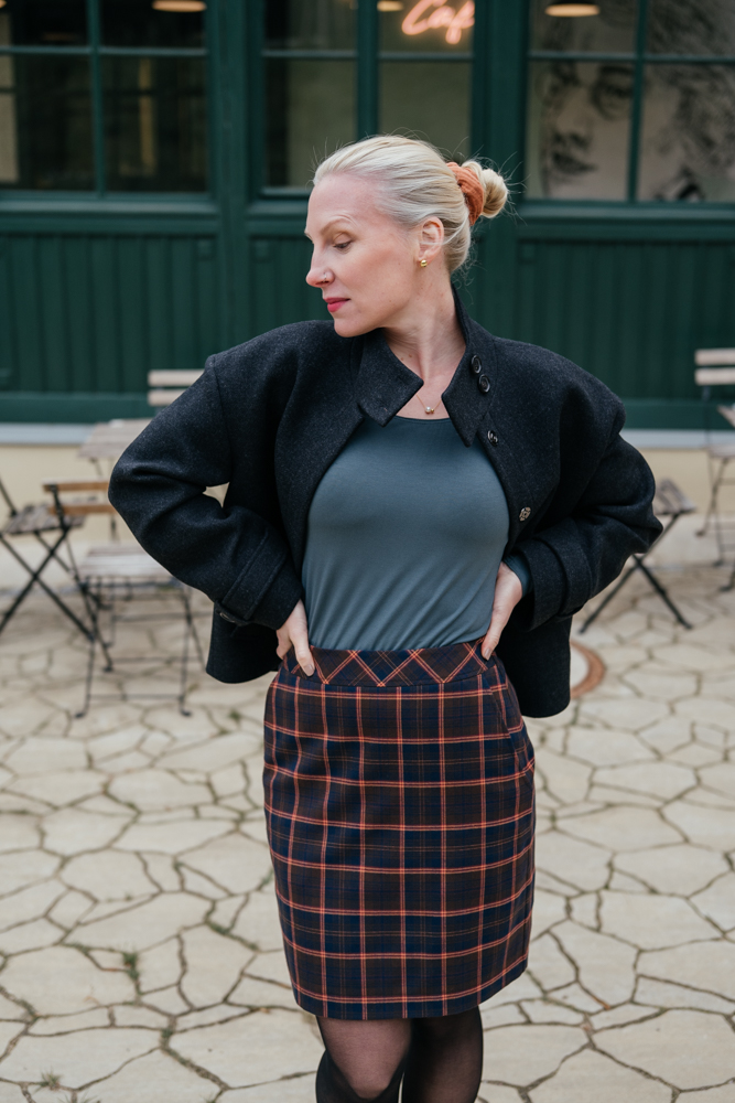 Sukně Erin hnědá kostička Velikost: XL